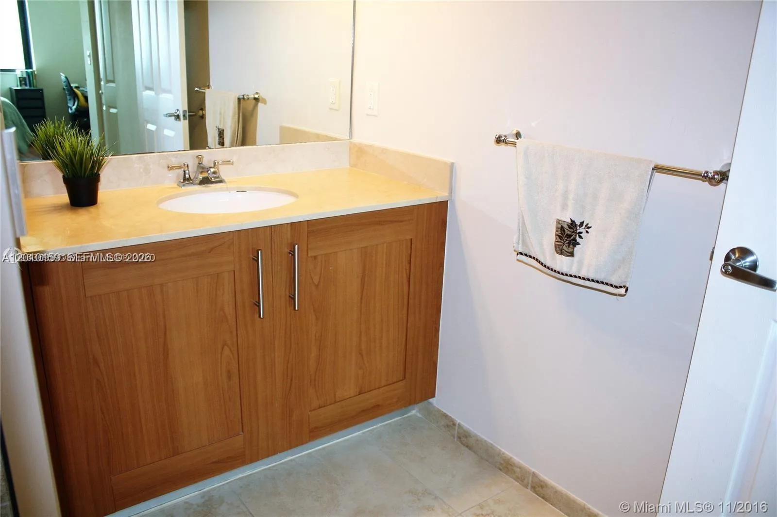 1300 Ponce De Leon Blvd # 1106, Coral Gables, FL 33134 photo 9