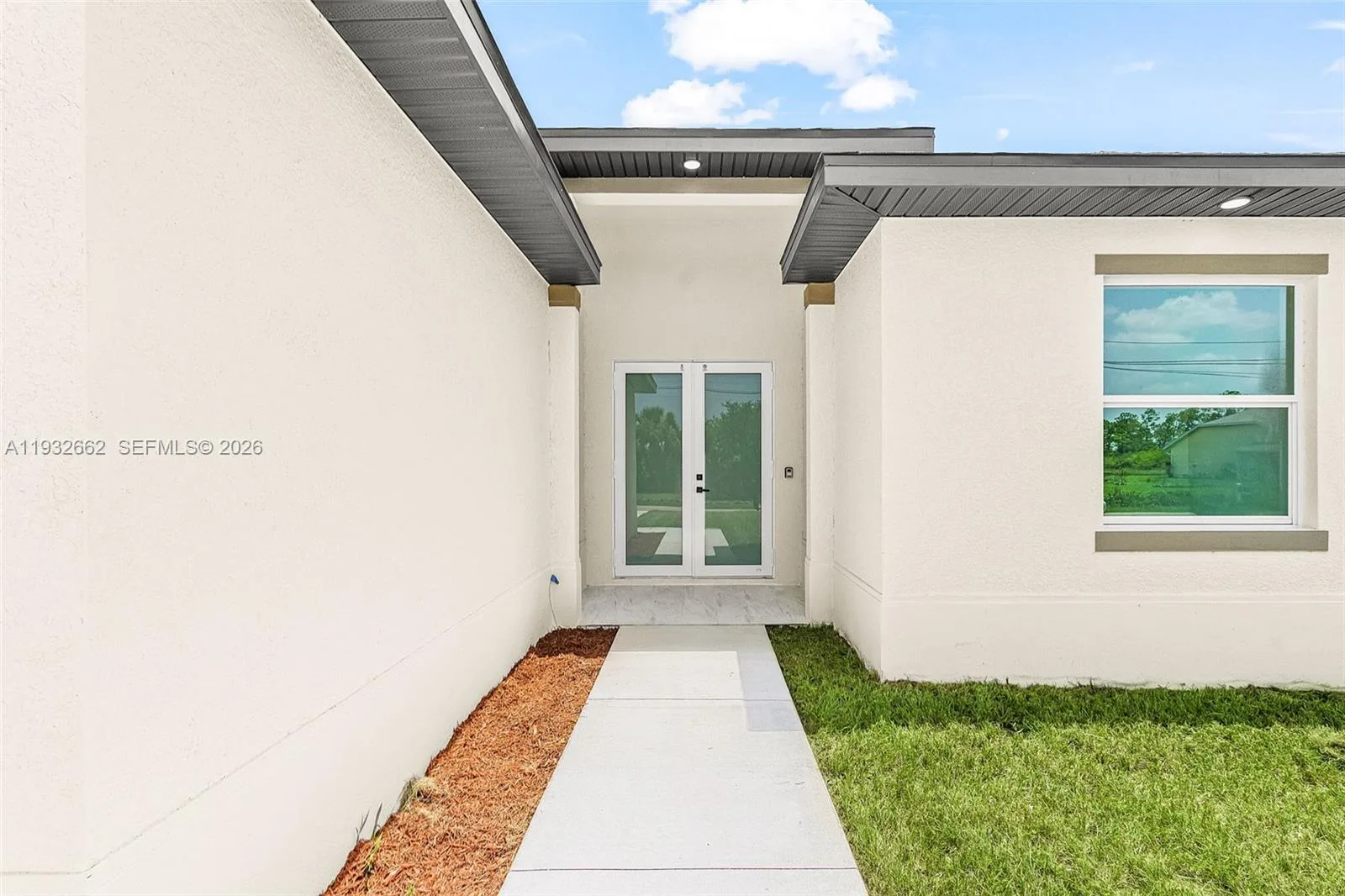 748 748 CHESTNUT ST E, Lehigh Acres, FL 33974 photo 4