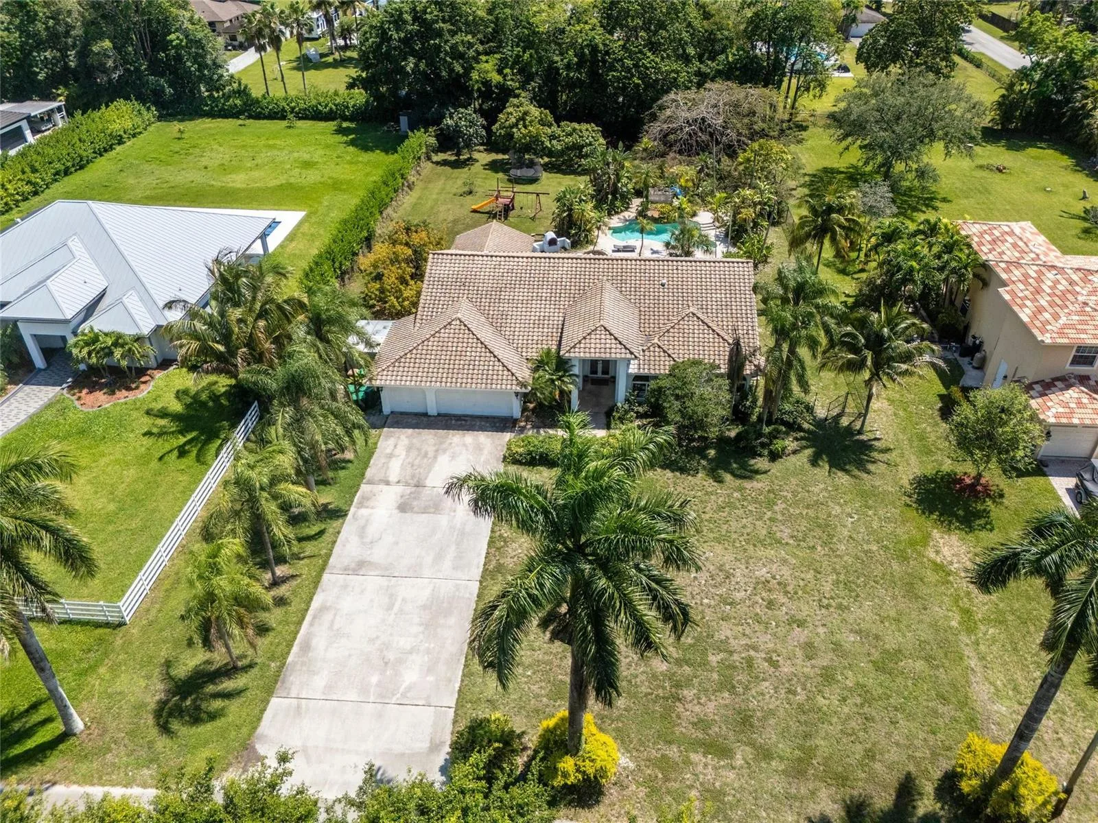 14463 SW 16TH Court, Davie, FL 33325