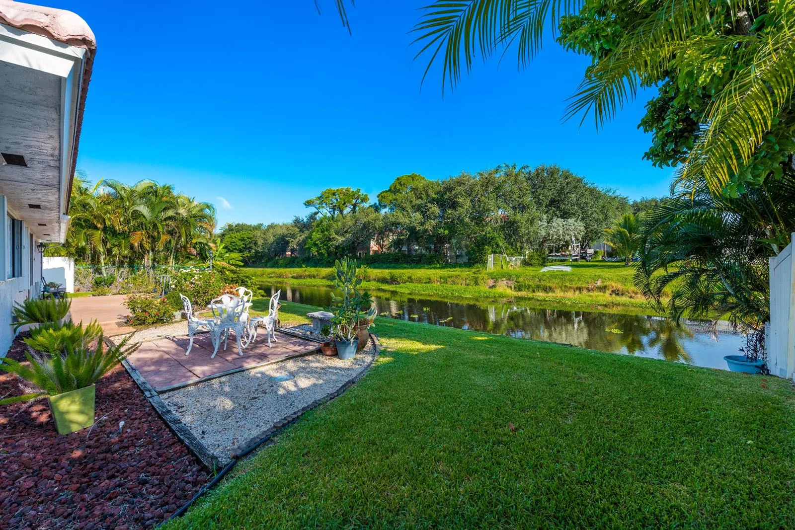 1315 SW 25TH Avenue, Boynton Beach, FL 33426 photo 8