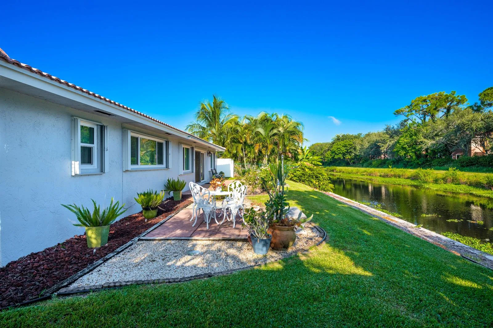1315 SW 25TH Avenue, Boynton Beach, FL 33426 photo 9