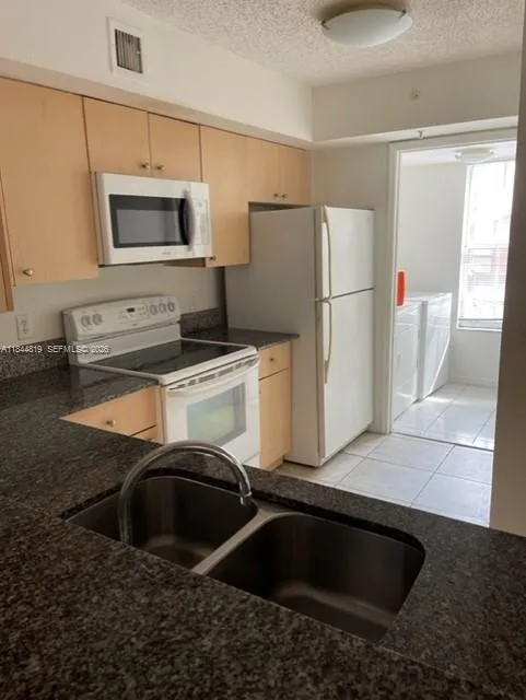 2494 Centergate Dr # 102, Miramar, FL 33025 photo 7