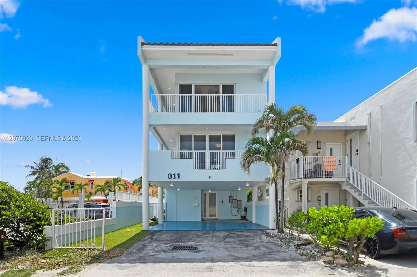 311 N N Surf Rd, Hollywood, FL 33019 photo 6