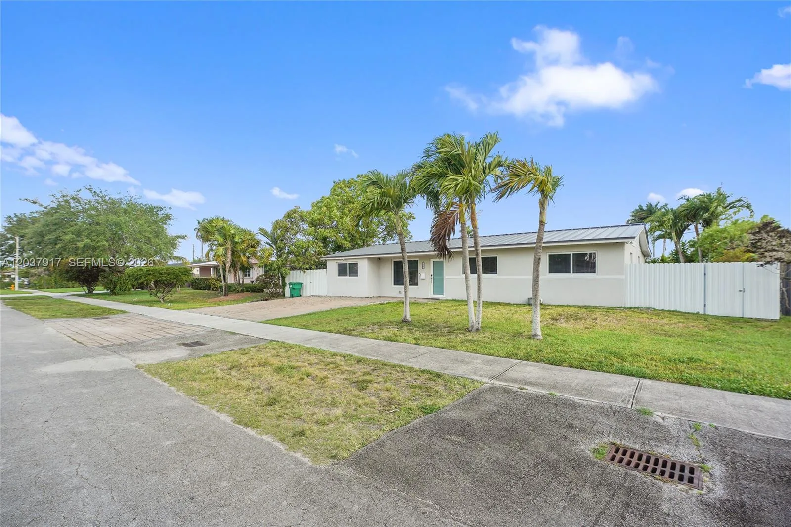 10501 SW 53rd St, Miami, FL 33165 photo 4