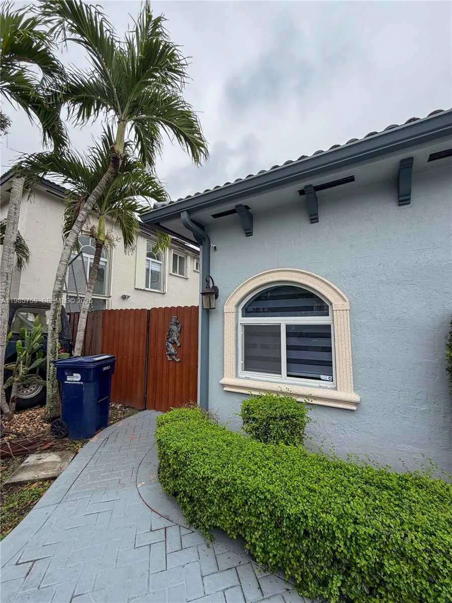 16242 SW 42nd Ter # 0, Miami, FL 33185