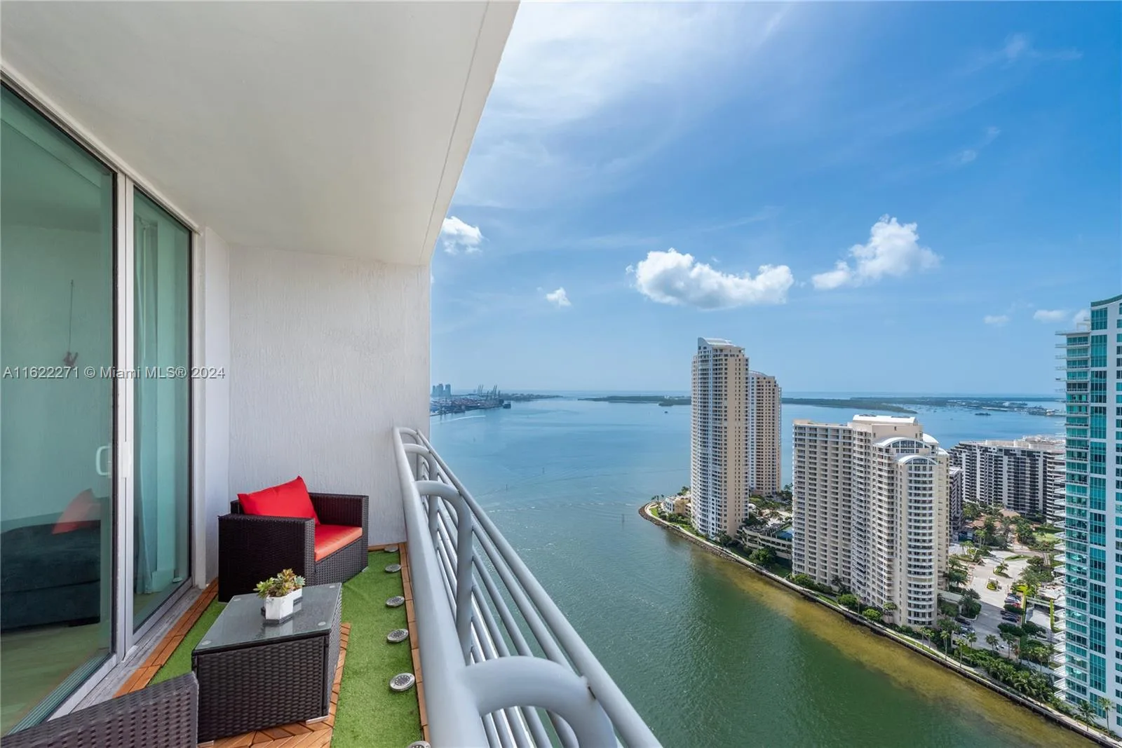 One Miami Unit 3915 at 325 S Biscayne Blvd # 3915, Miami, FL 33131 — photo 1
