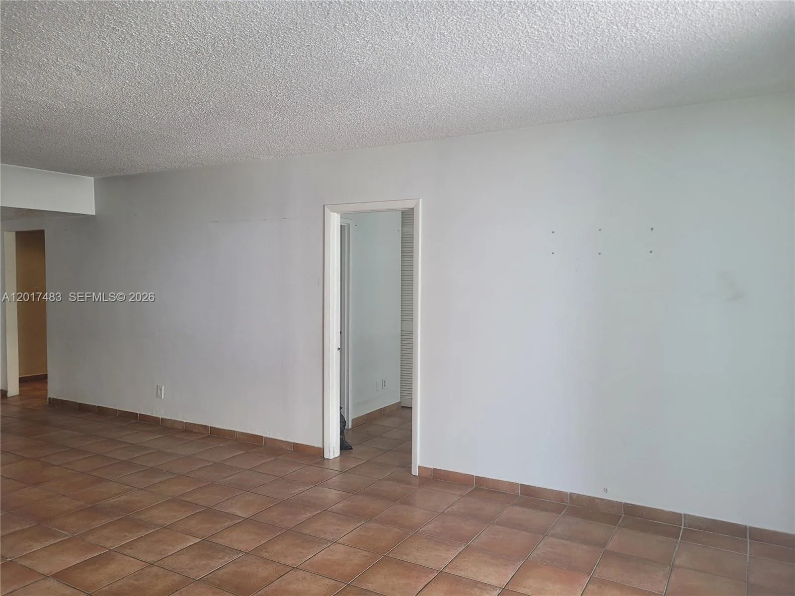 5401 Collins Ave # 307, Miami Beach, FL 33140 photo 8