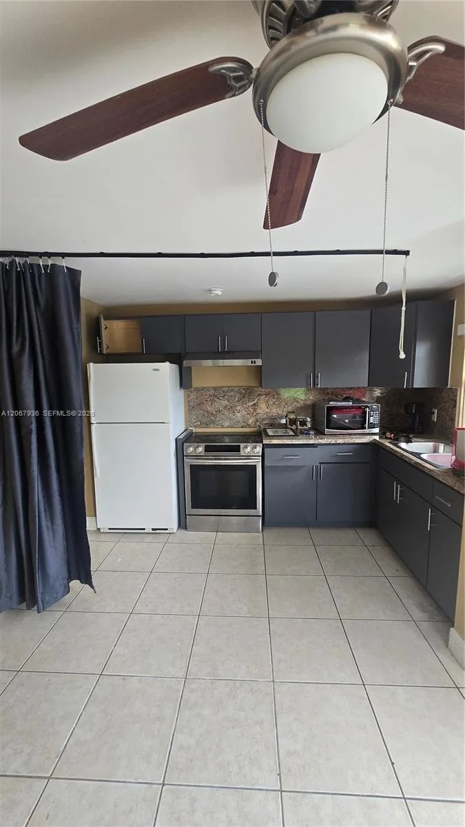 1163 NE 111th St # 2, Miami, FL 33161 photo 8
