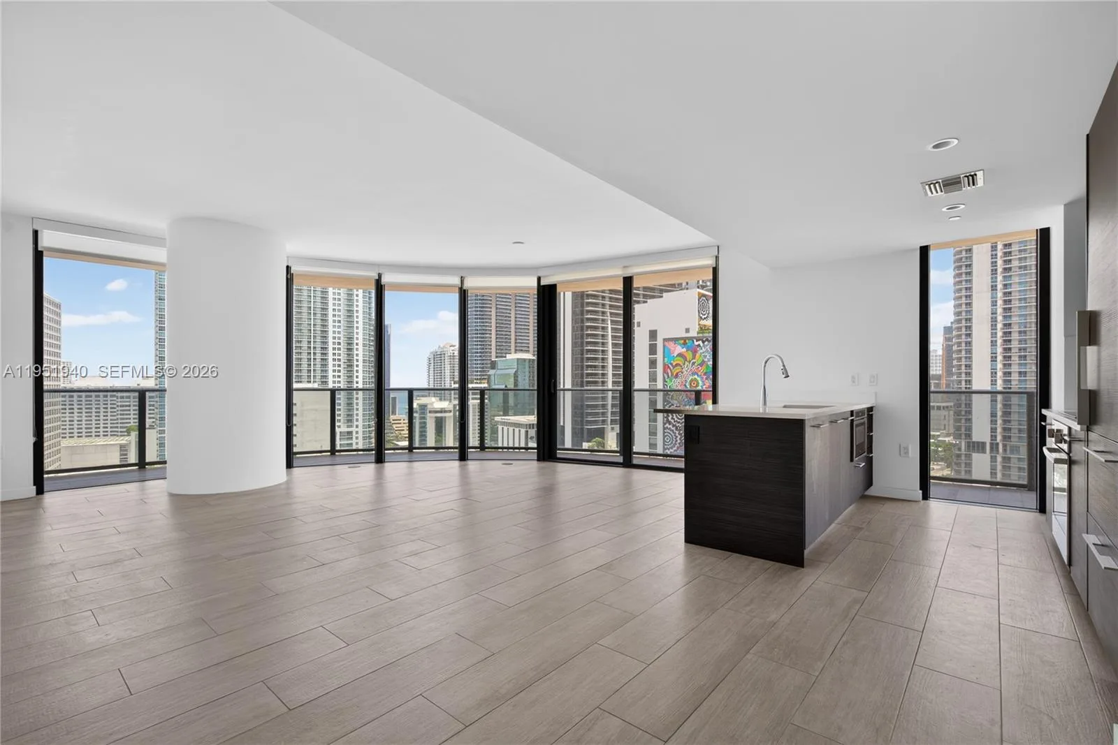 45 SW 9 ST # 1603, Miami, FL 33130