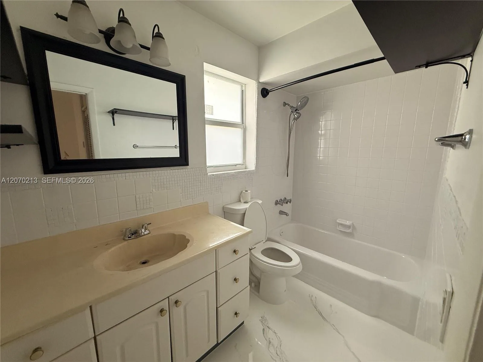 1104 N 17th Ct # 104, Hollywood, FL 33020 photo 5