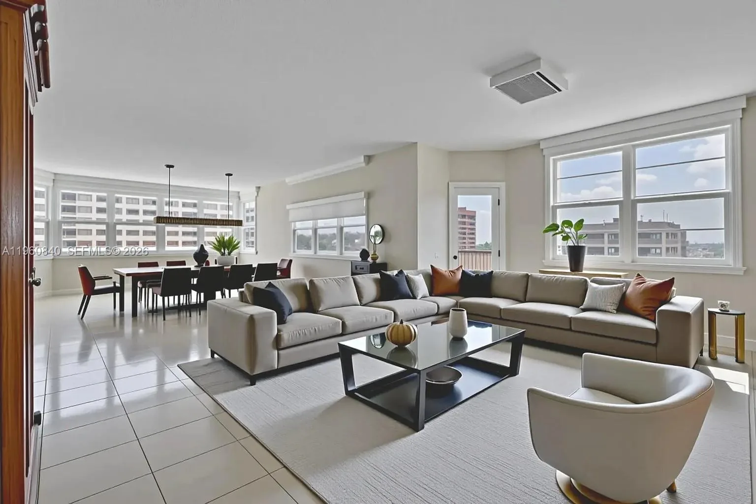 1950 S Ocean Dr # 17E, Hallandale Beach, FL 33009