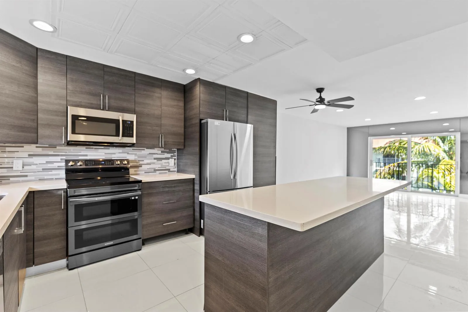 809 W Oakland Park Boulevard # K12, Oakland Park, FL 33311