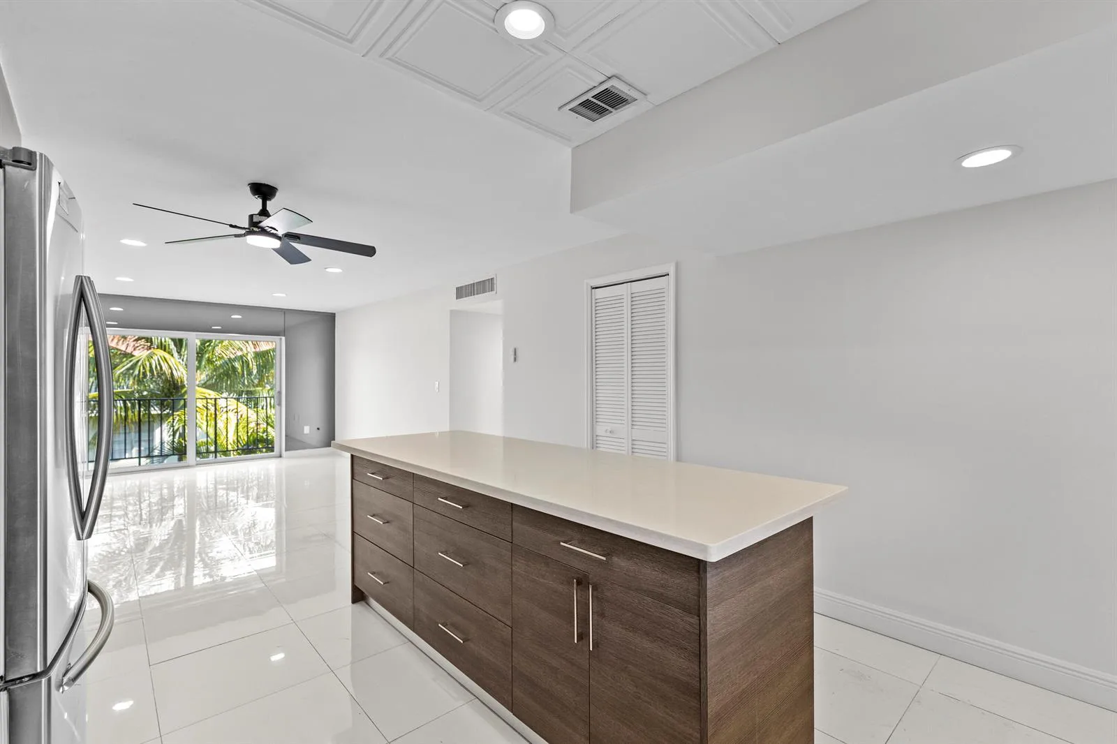 809 W Oakland Park Boulevard # K12, Oakland Park, FL 33311 photo 6