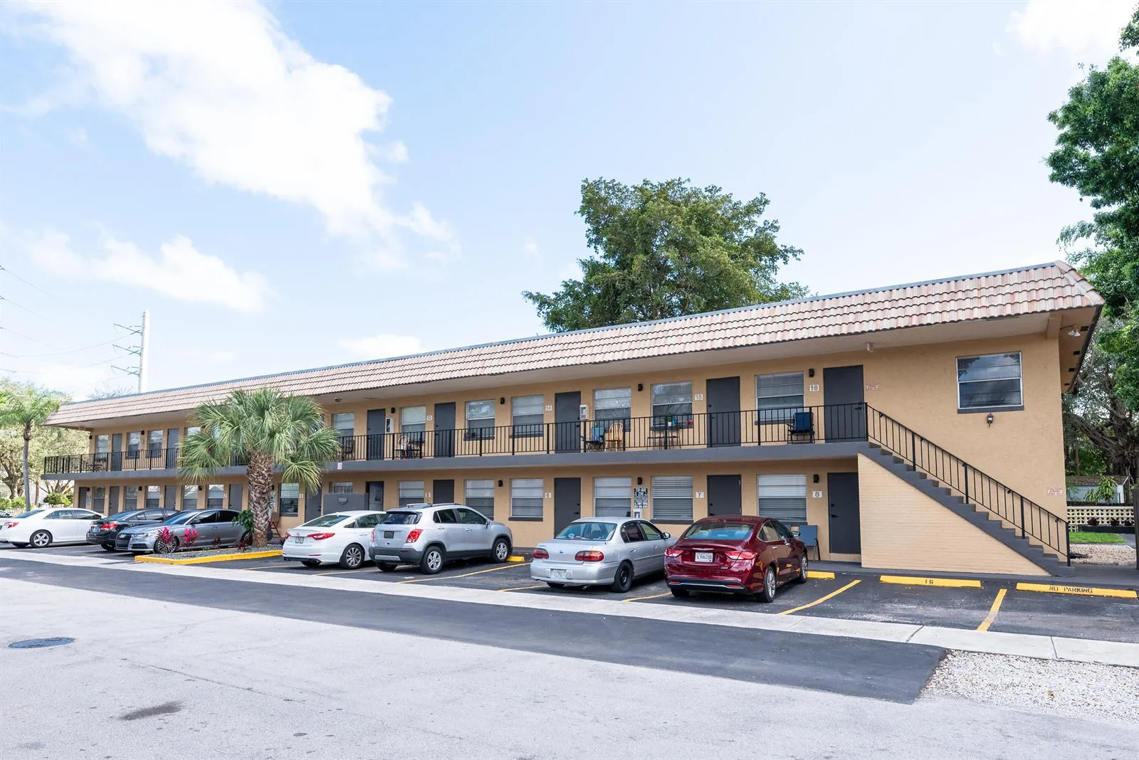 1150 NE 17TH Court # 15, Fort Lauderdale, FL 33305