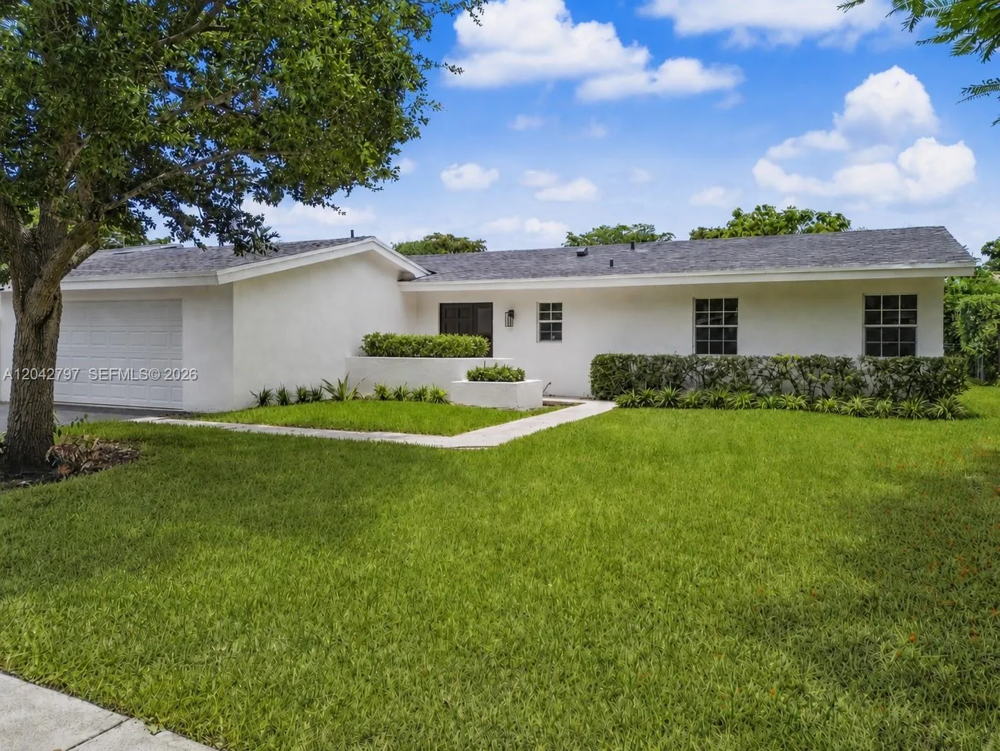 10262 SW 127th Pl, Miami, FL 33186