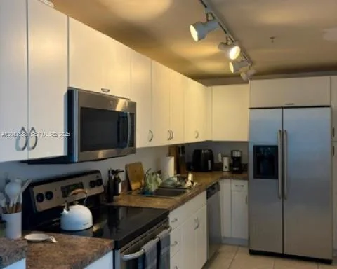 7501 E Treasure Dr # 5J, North Bay Village, FL 33141 photo 7