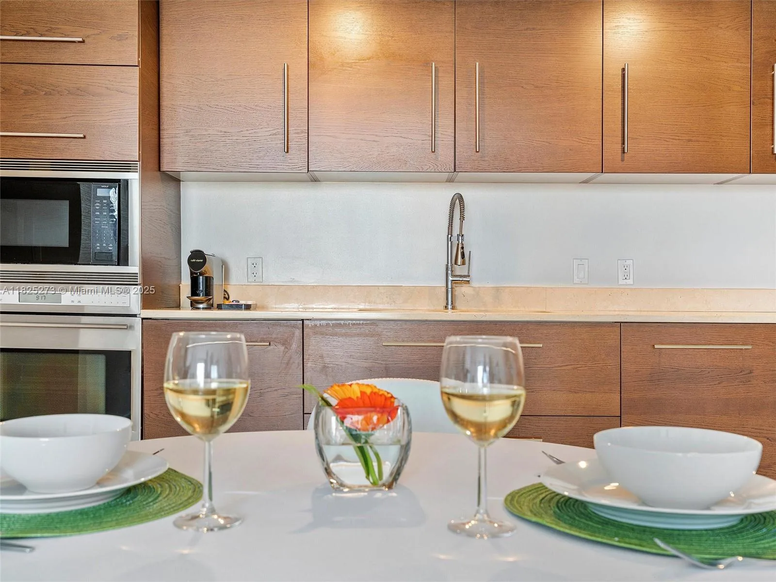 485 Brickell Ave # 2501, Miami, FL 33131 photo 6