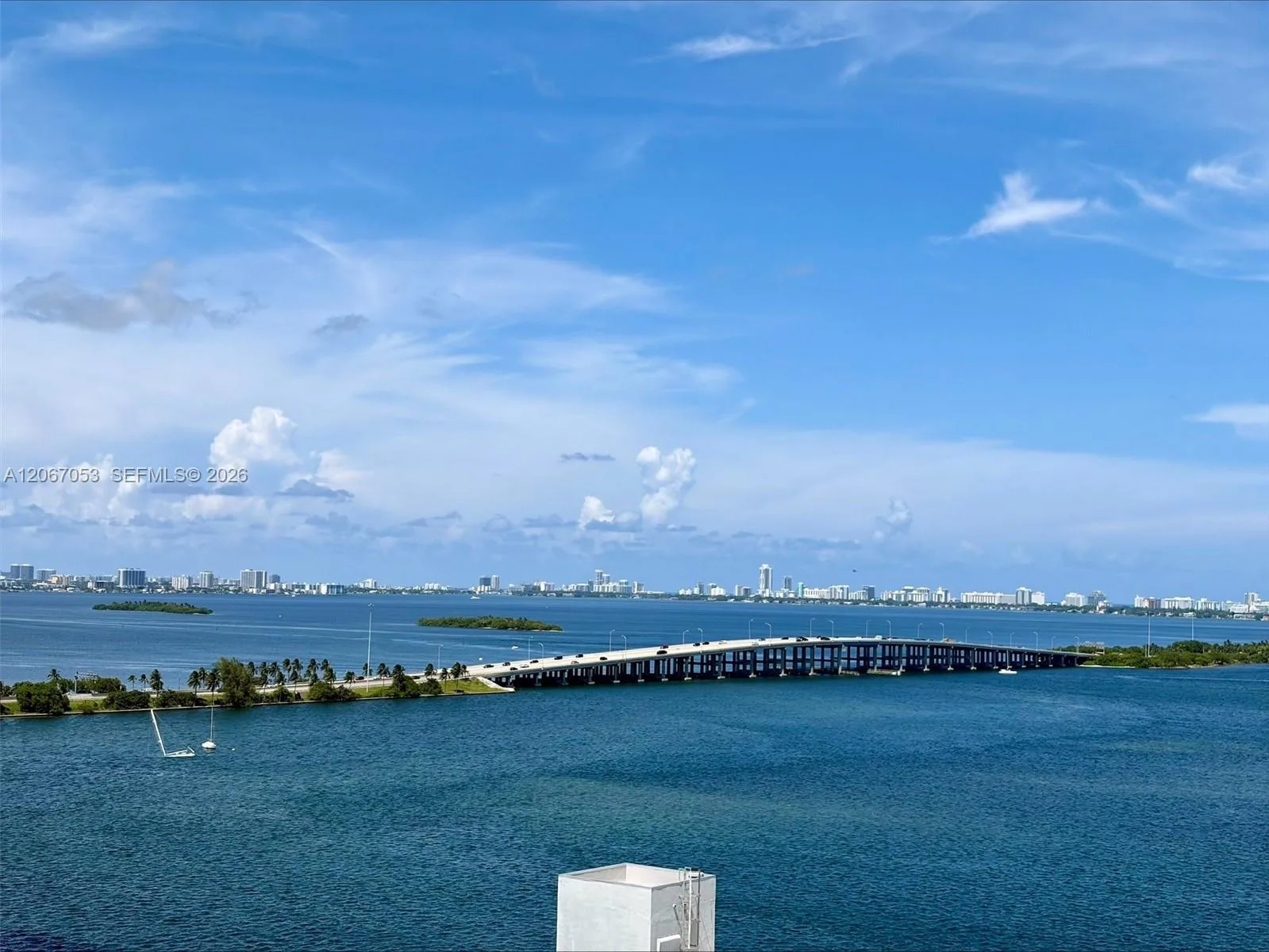 480 NE 30th St # 1701, Miami, FL 33137