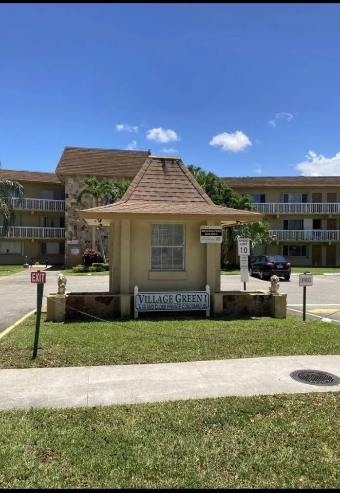 555 Purdy Lane # A122, Palm Springs, FL 33461