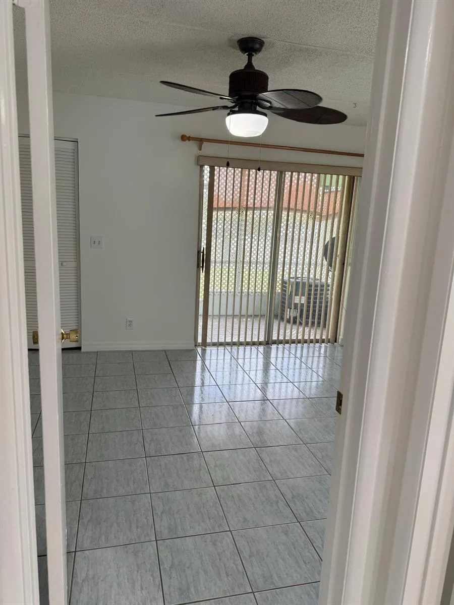 555 Purdy Lane # A122, Palm Springs, FL 33461 photo 4