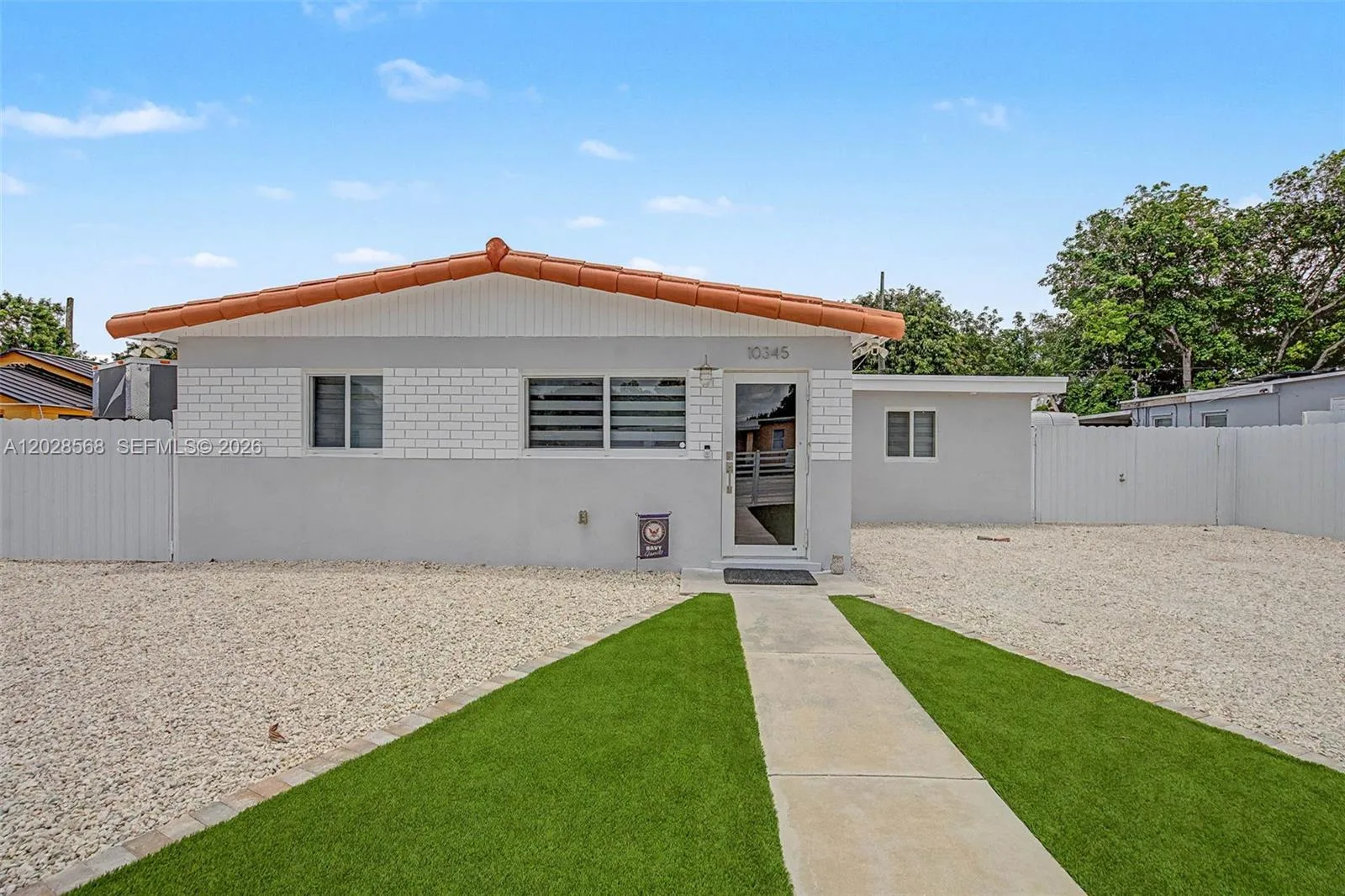 10345 NW 35th Ct, Miami, FL 33147