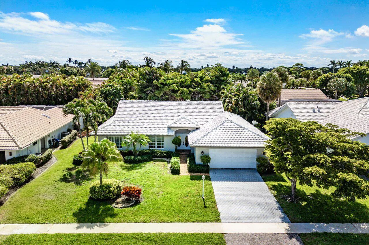 4572 White Cedar Lane, Delray Beach, FL 33445