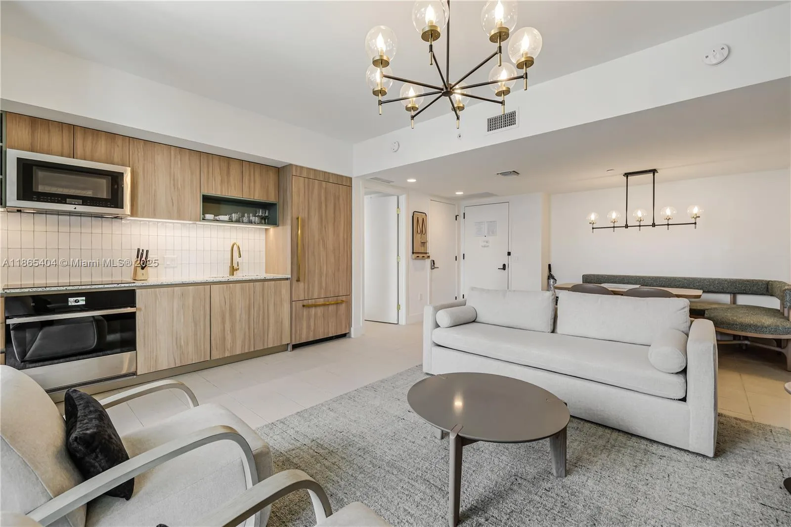 159 NE 6th St # 3601, Miami, FL 33132 photo 7