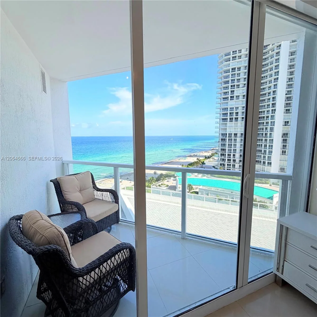 16699 Collins Ave # 1410, Sunny Isles Beach, FL 33160 photo 5