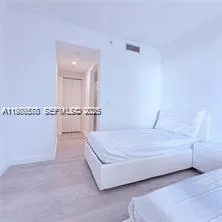 55 SW 9th St # 3903, Miami, FL 33130 photo 11