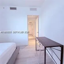 55 SW 9th St # 3903, Miami, FL 33130 photo 5