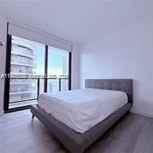 55 SW 9th St # 3903, Miami, FL 33130 photo 6