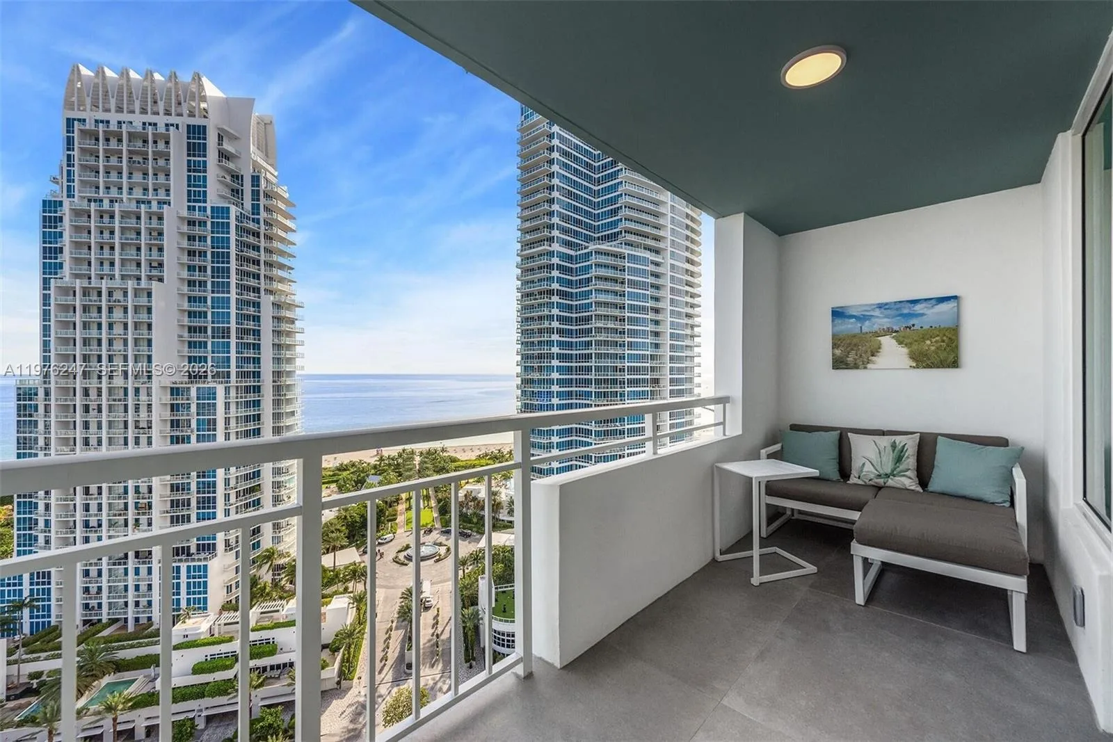 400 S Pointe Dr # 2308, Miami Beach, FL 33139 photo 4