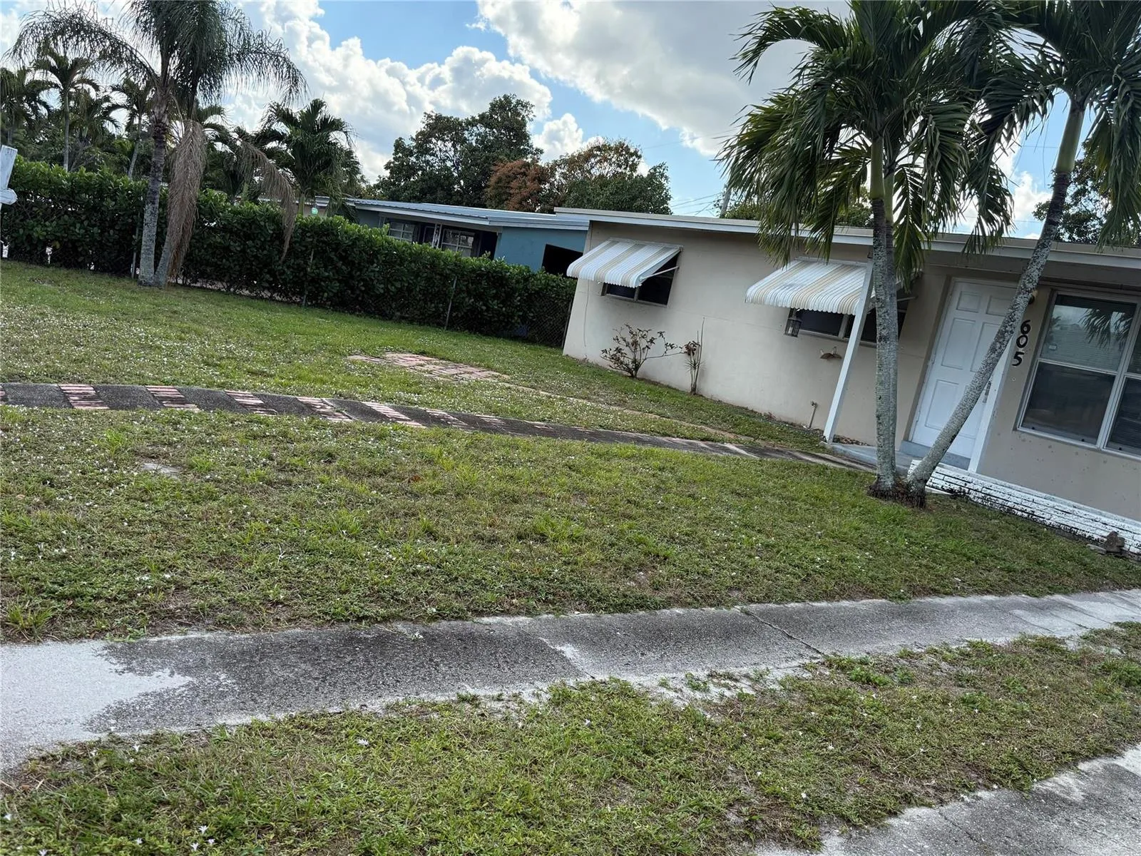 605 SW 22nd Avenue, Fort Lauderdale, FL 33312 photo 3