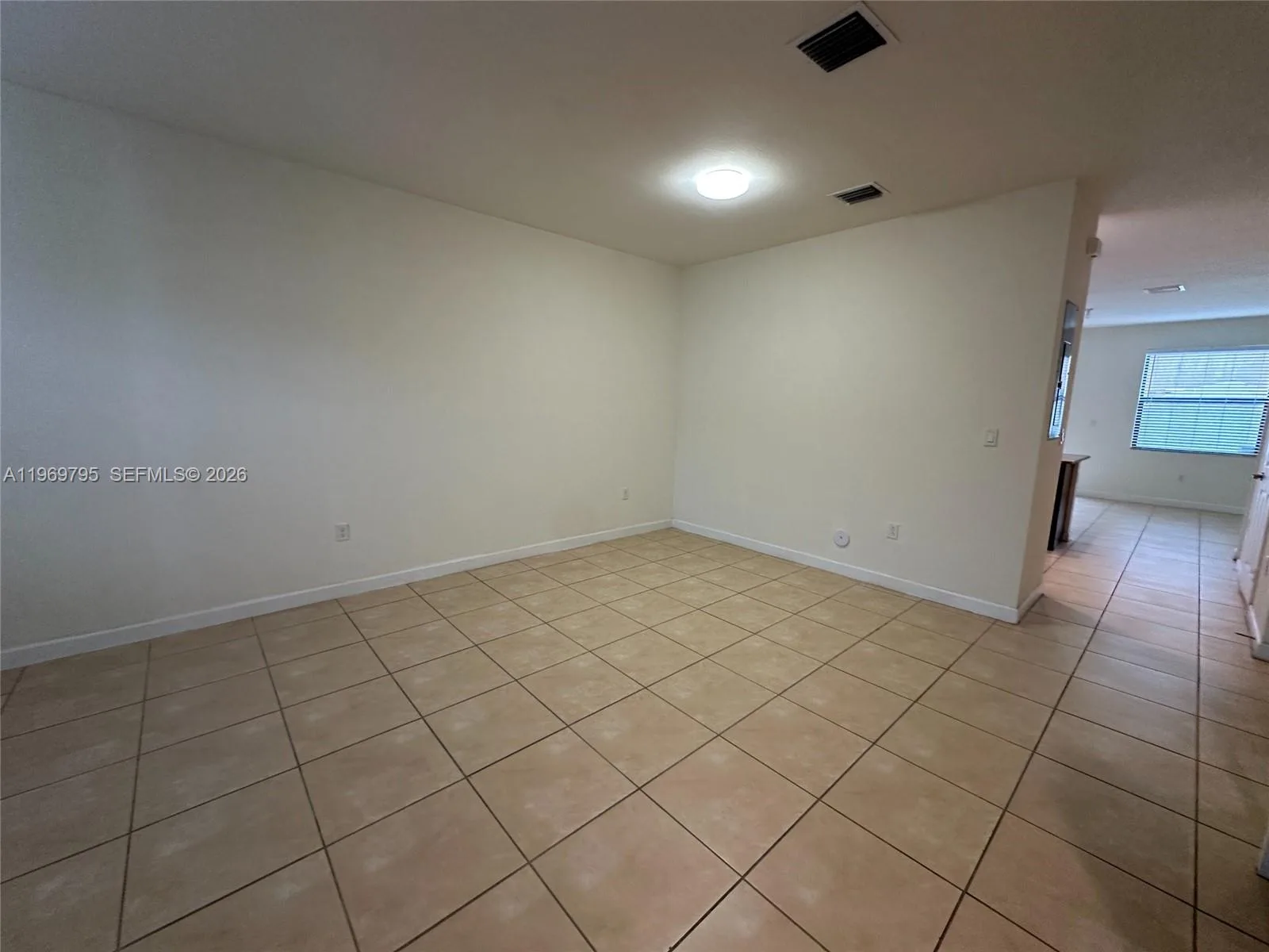 9374 W 32nd Ln, Hialeah, FL 33018 photo 9