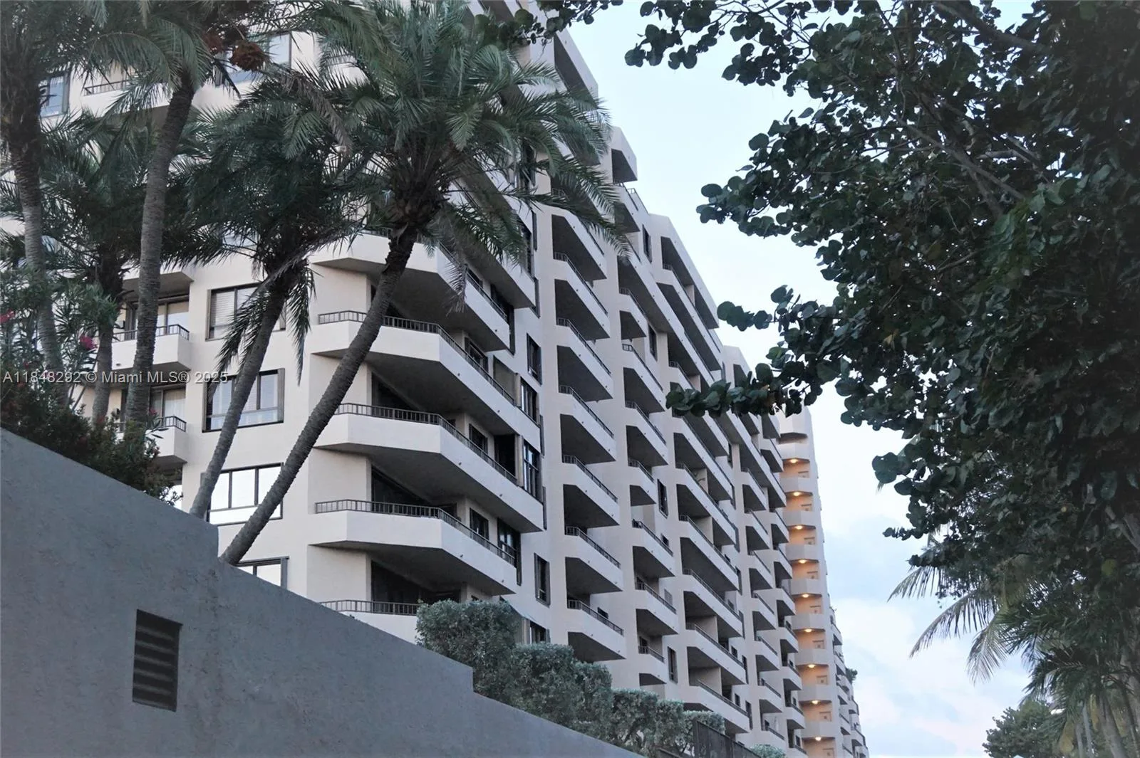 251 Crandon Blvd # 408, Key Biscayne, FL 33149 photo 2