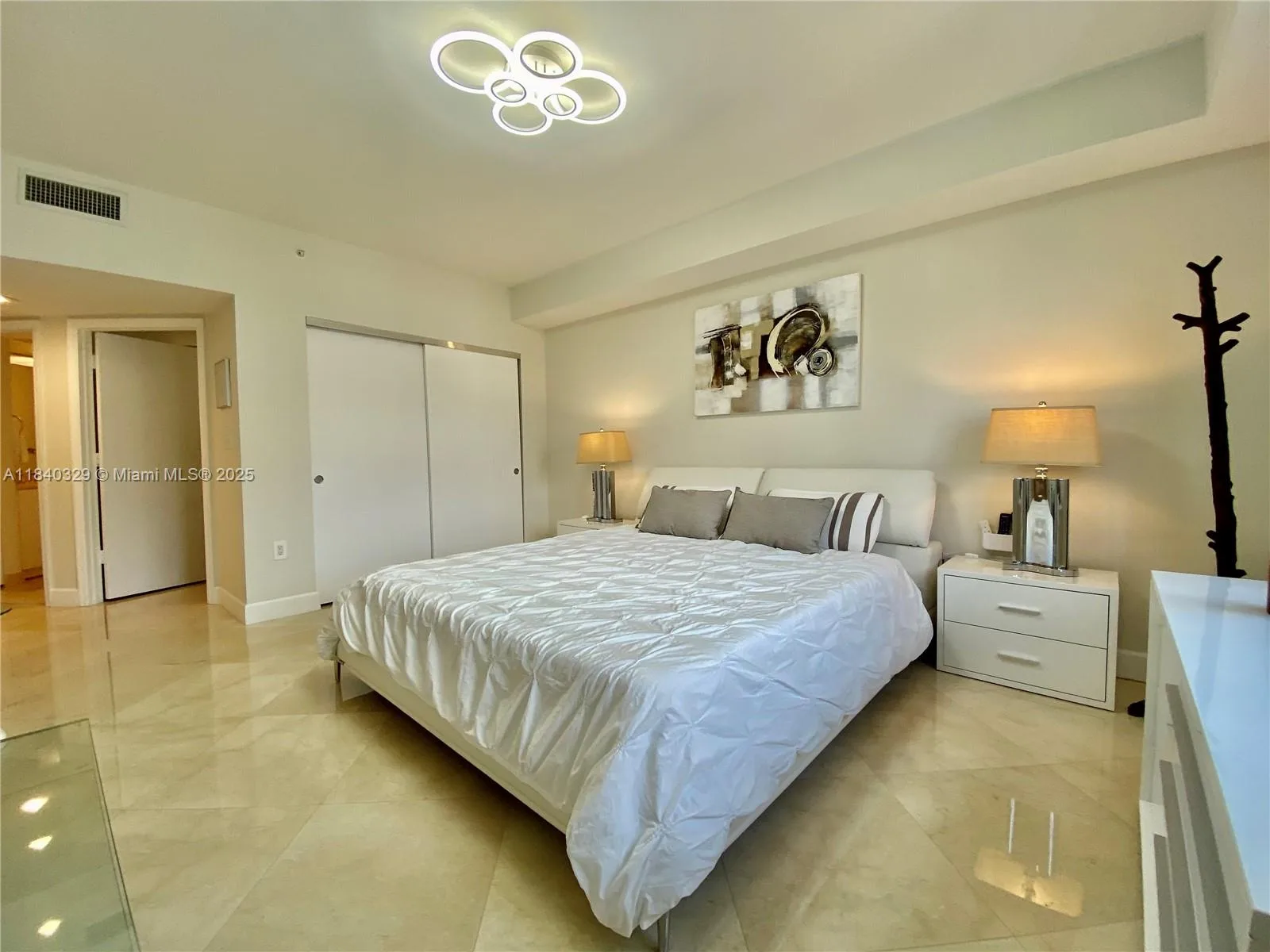 19900 E Country Club Dr # 1220, Aventura, FL 33180 photo 12