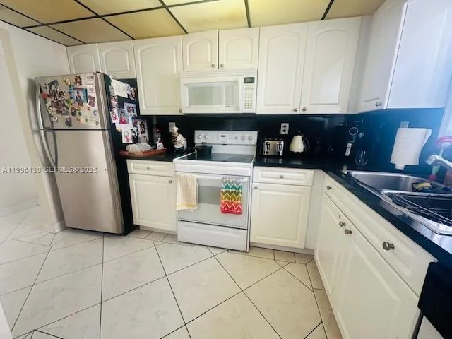 17878 N BAY RD # 307, Sunny Isles Beach, FL 33160 photo 13