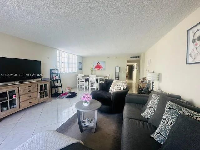 17878 N BAY RD # 307, Sunny Isles Beach, FL 33160 photo 8