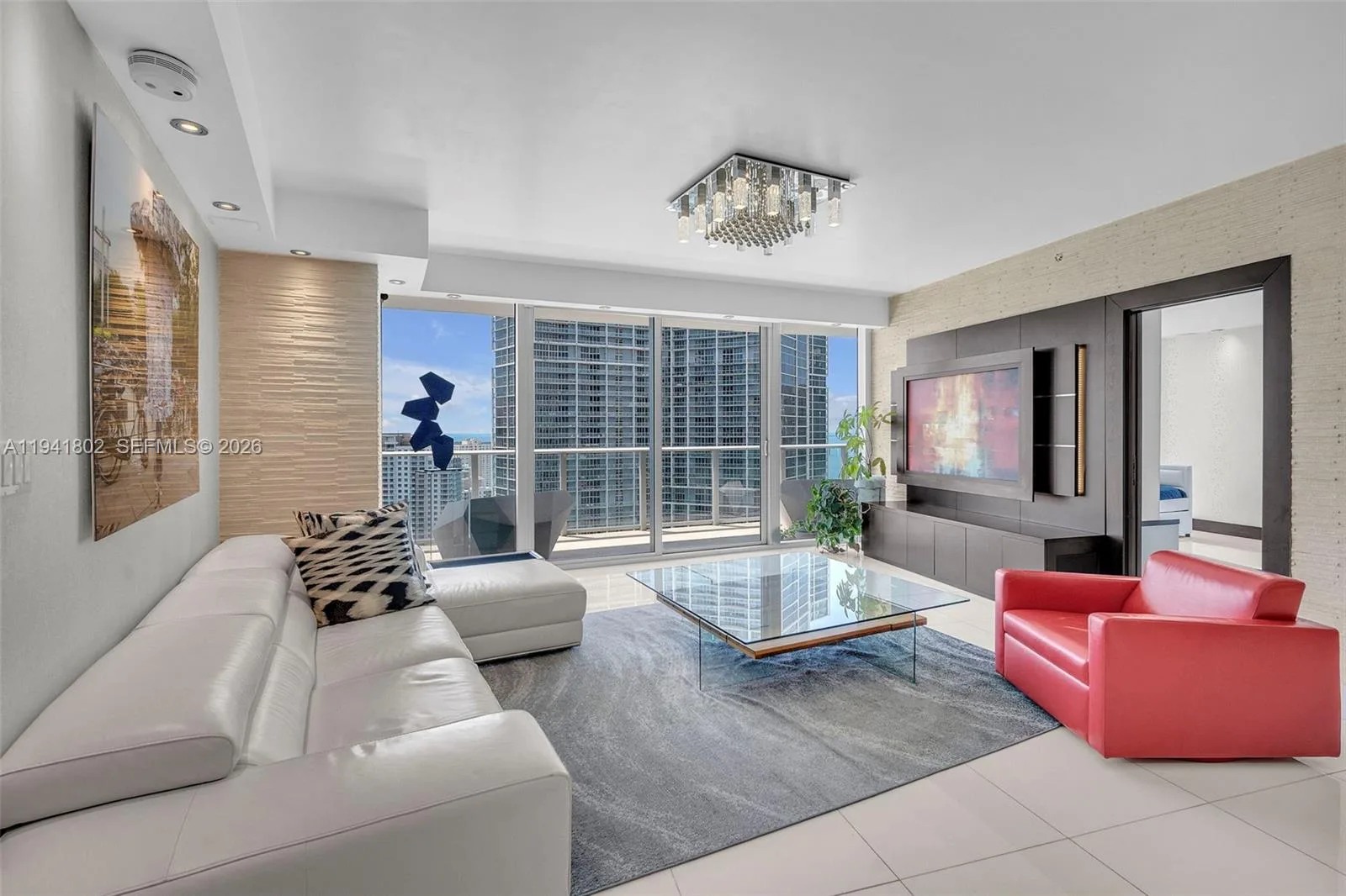 200 Biscayne Boulevard Way # 3607, Miami, FL 33131 photo 2