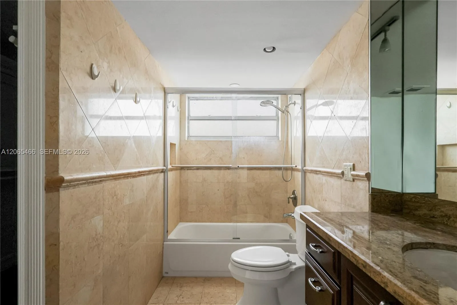 2841 NE 163rd St # 1002, North Miami Beach, FL 33160 photo 7