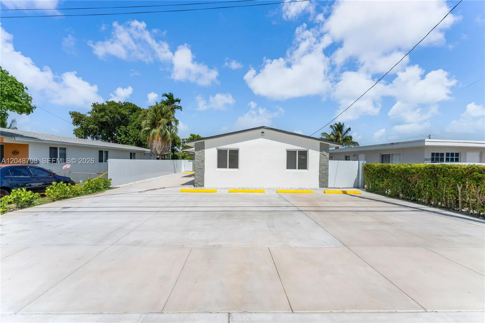 3515-3517 SW 91st Ave, Miami, FL 33165 photo 2