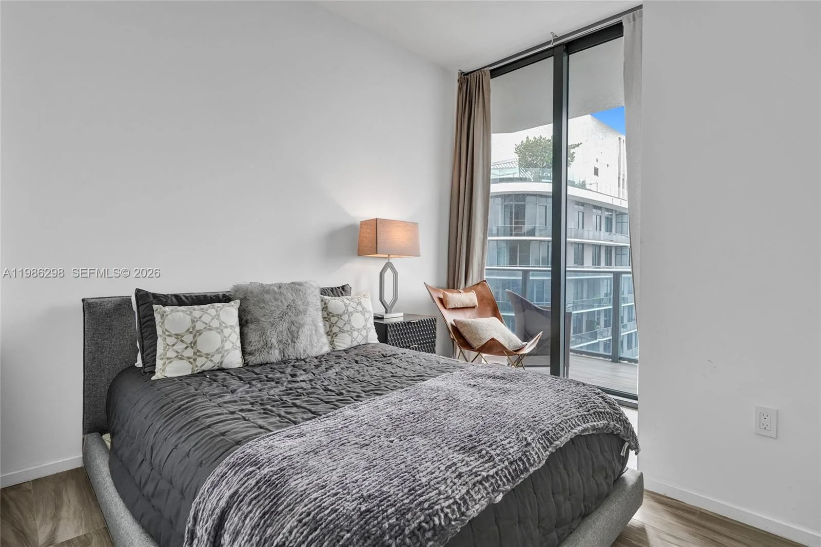 801 S Miami Ave # 4901, Miami, FL 33130 photo 12