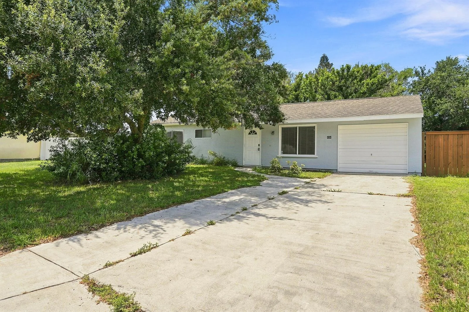 484 SW EASTPORT Circle, Port St. Lucie, FL 34953 photo 2