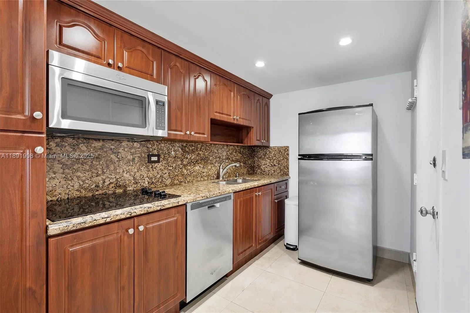 5555 Collins Ave # 10P, Miami Beach, FL 33140 photo 5