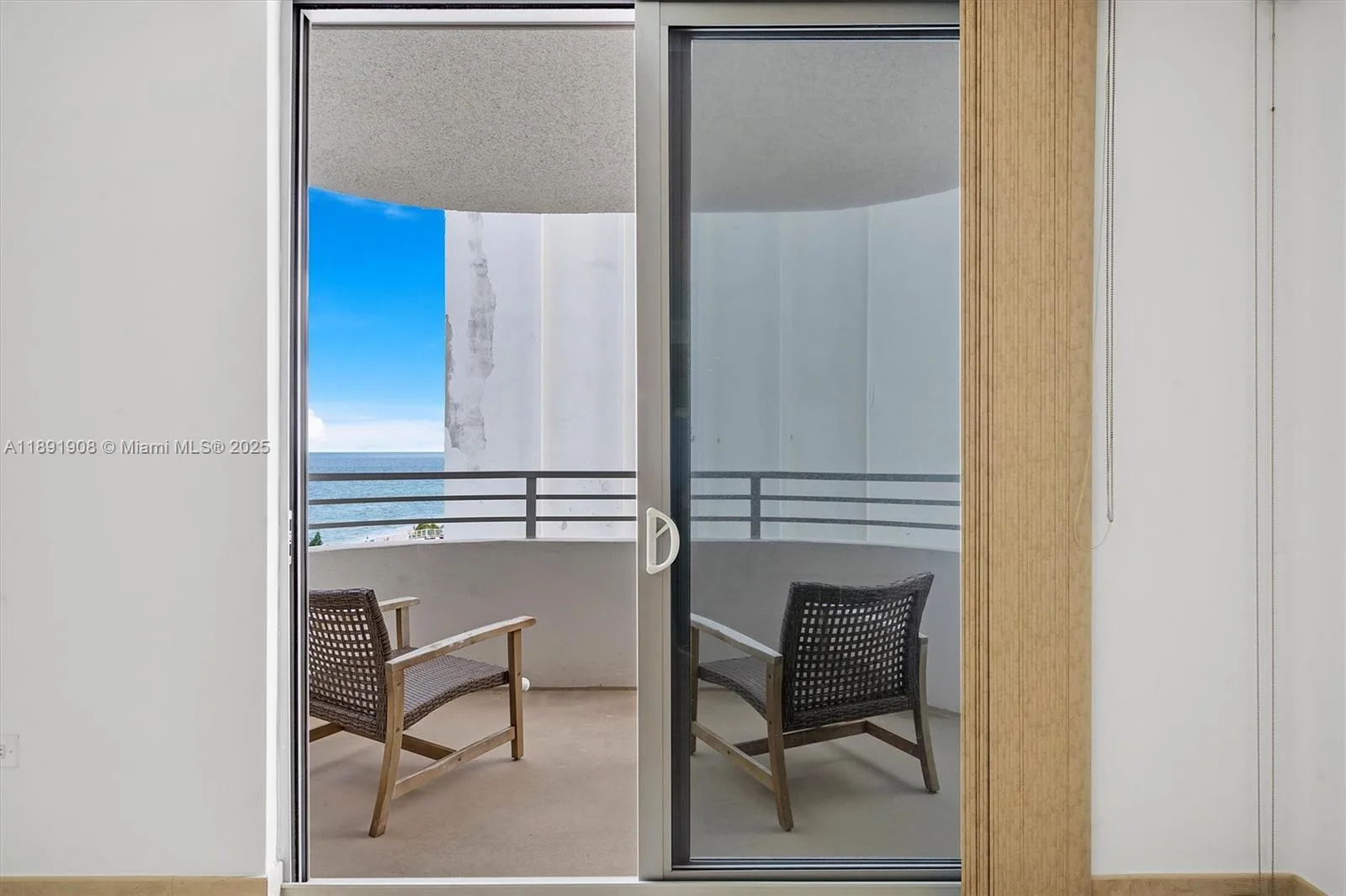 5555 Collins Ave # 10P, Miami Beach, FL 33140 photo 6