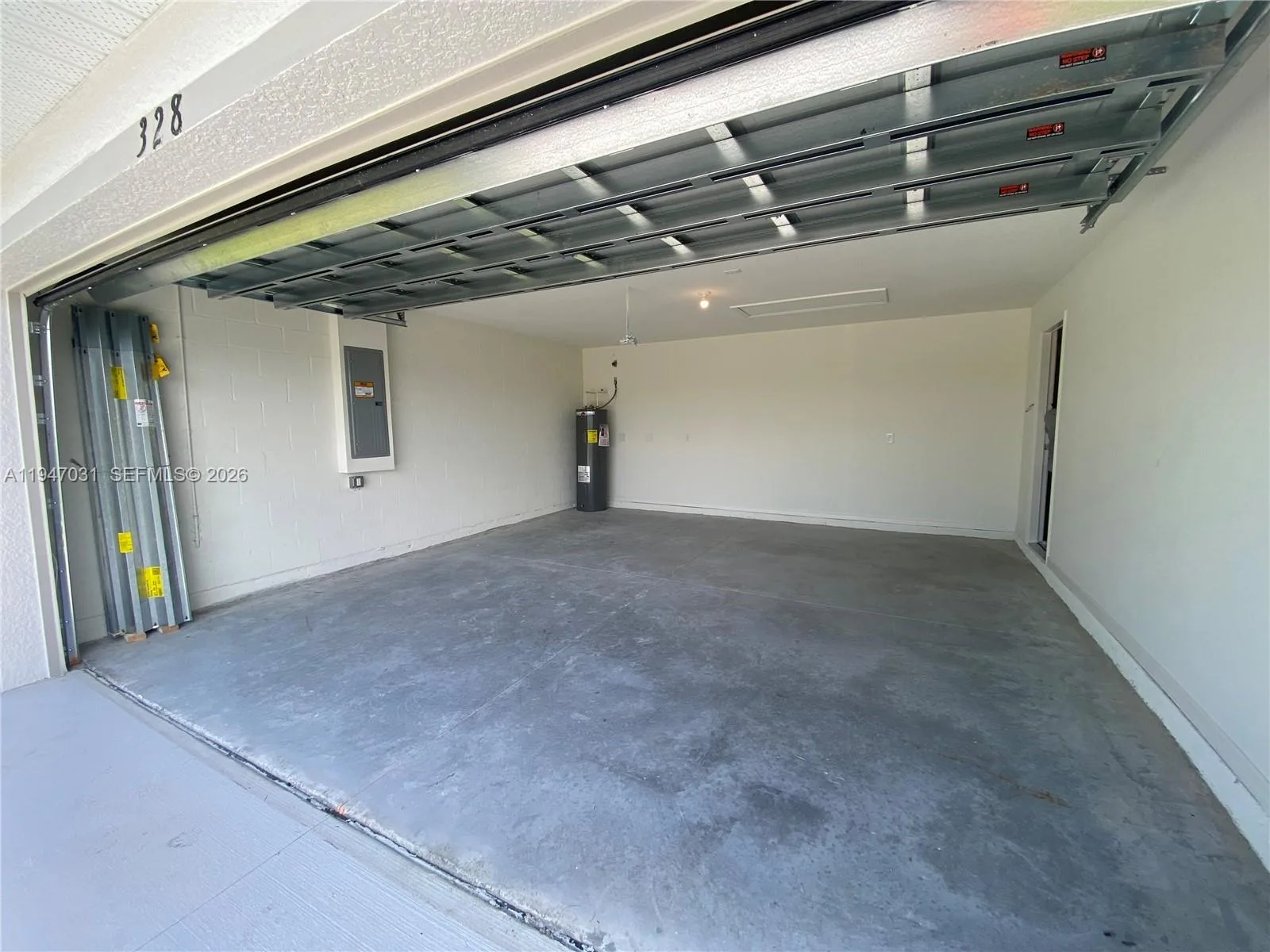 328 NE 21 St, Cape Coral, FL 33909 photo 4