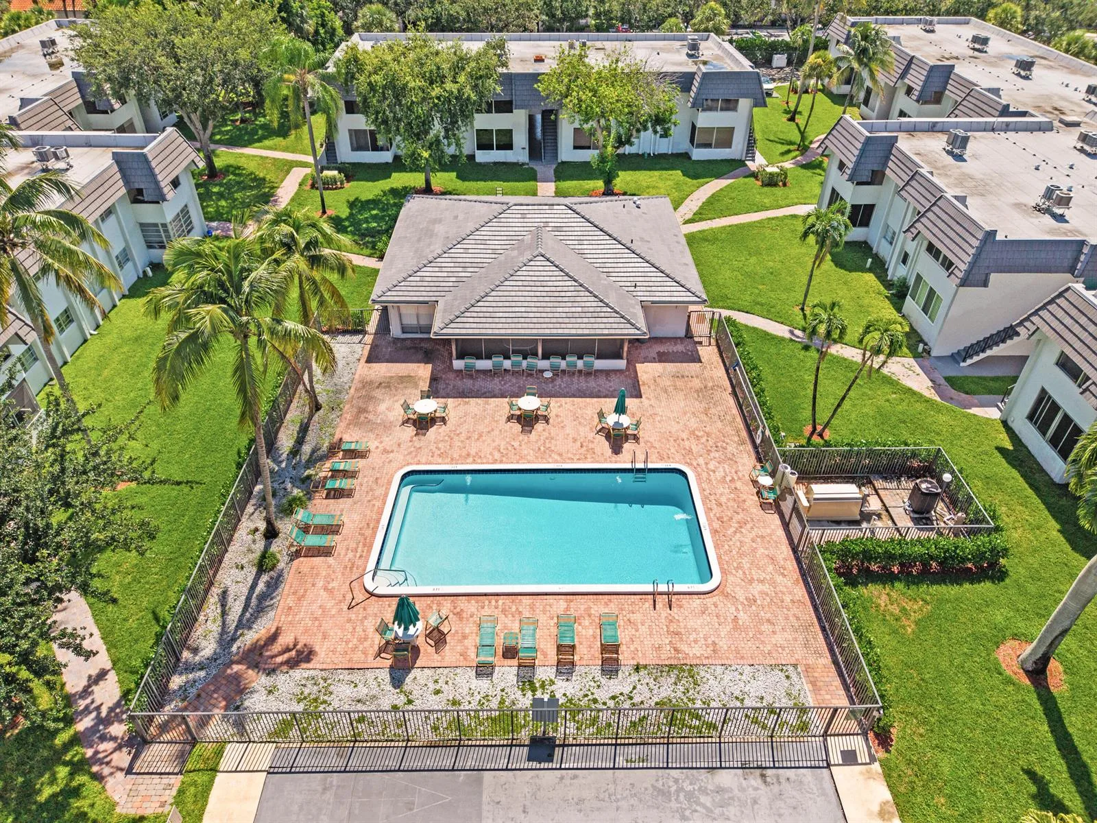8410 W SAMPLE Road # 110, Coral Springs, FL 33065