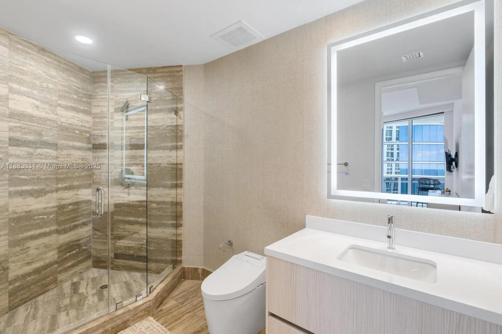 15811 Collins Ave # 2907, Sunny Isles Beach, FL 33160 photo 10