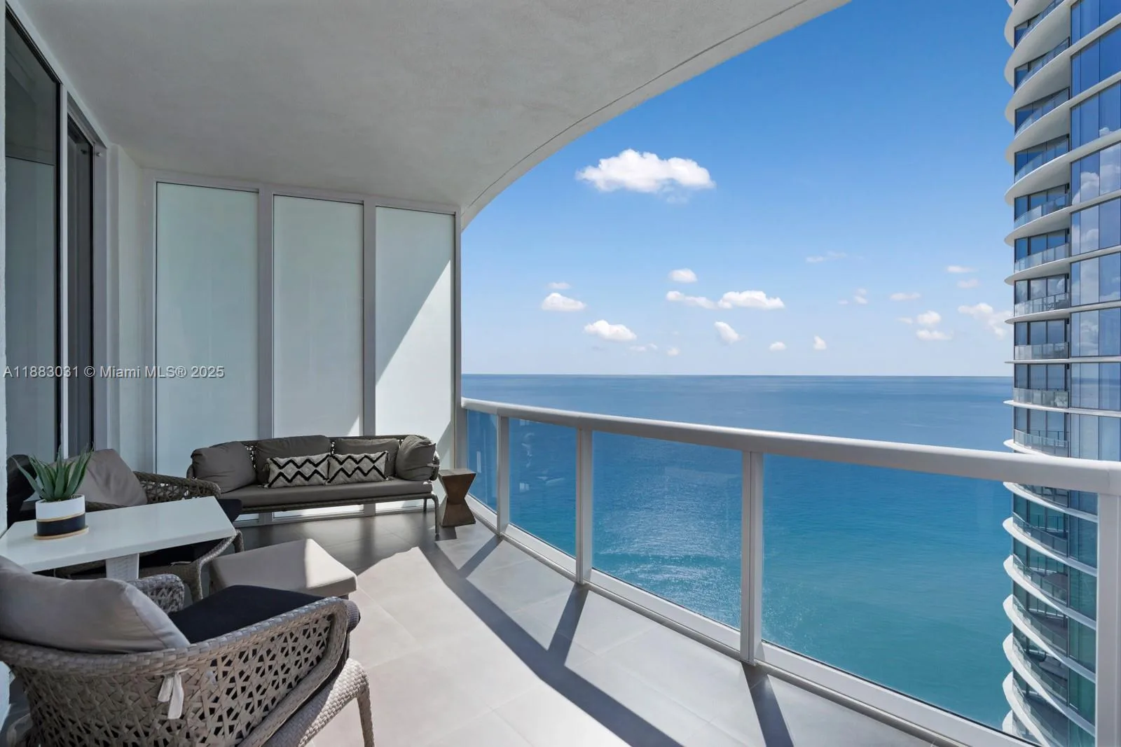 15811 Collins Ave # 2907, Sunny Isles Beach, FL 33160 photo 13