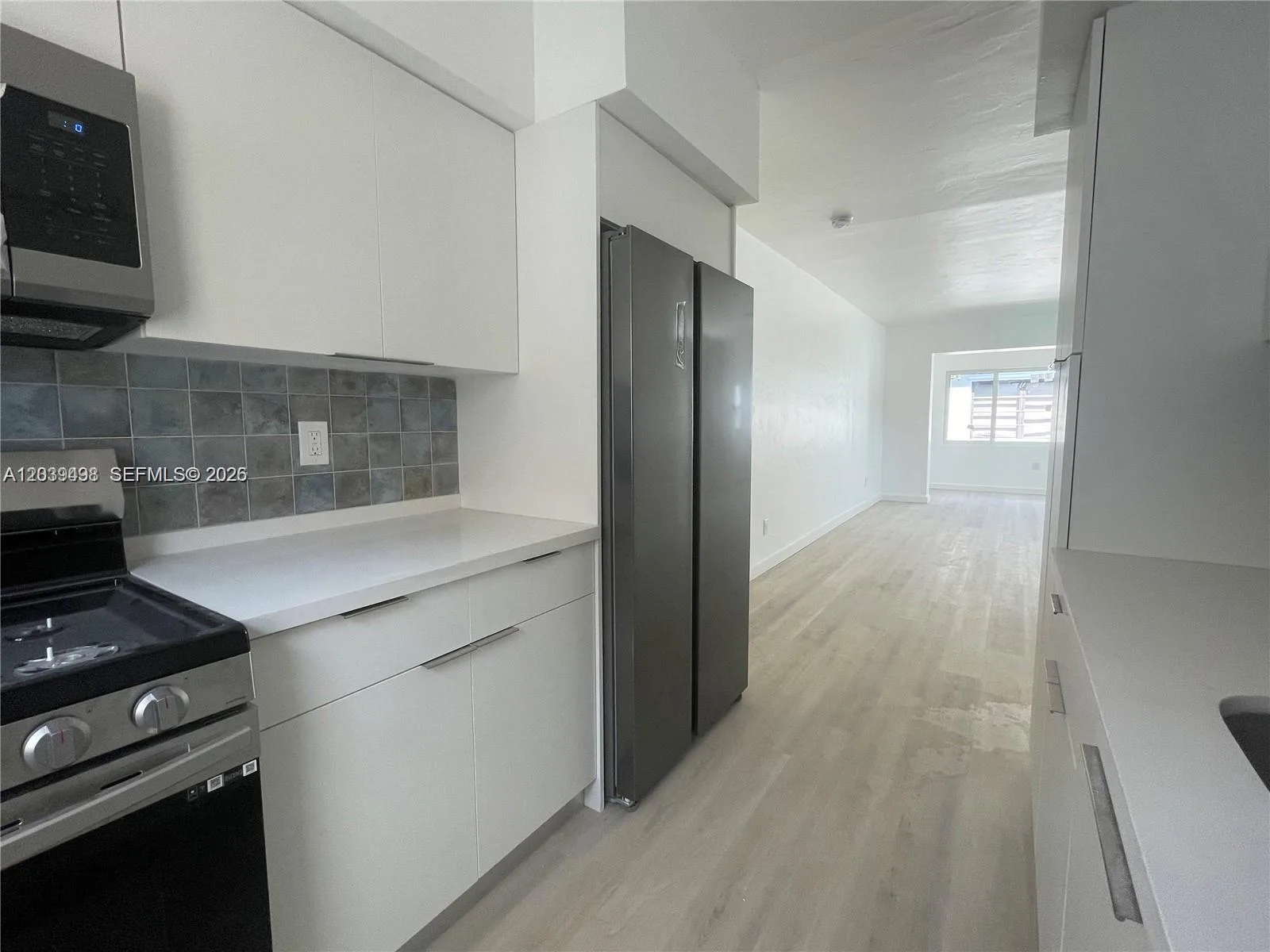 2120 Biarritz Dr, Miami Beach, FL 33141 photo 5